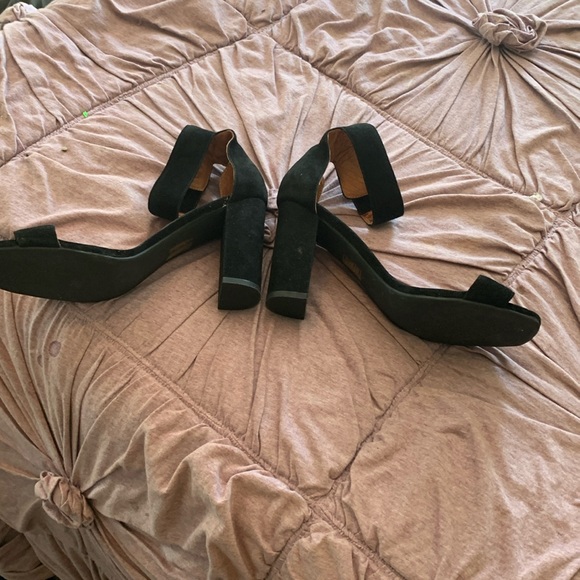 Jeffrey‎ Campbell strappy suede heels. Worn about 10 x. Retail 150 - Picture 1 of 6